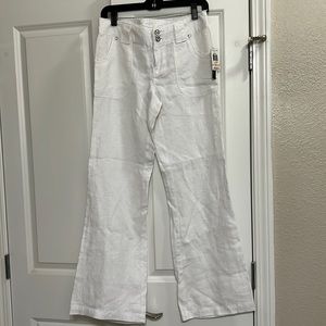 ⭐️OFFERS WELCOME!!⭐️ NWT! INC White Linen Pants w/ Rhinestone Buttons